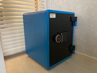 Eagles Safe YES-031D