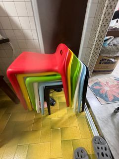 Colorful stackable chairs 6 pieces