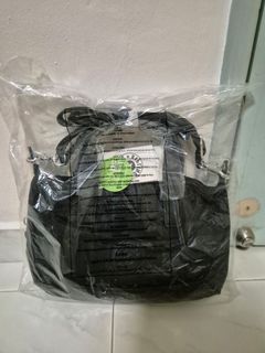 Kipling crossbody