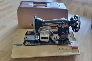 Vintage Electric Sewing Machine