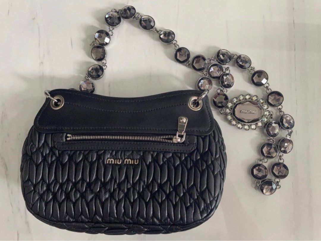Miu Miu Ladies Sling Bag (Category: Bags & Wallets) located in Singapore. Submitted by angaloysius (Listing ID 1312662066, Image 3). Description: Dimensions - 25 cm x 15 cm.