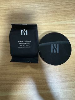 Hera Black Cushion 23N1
