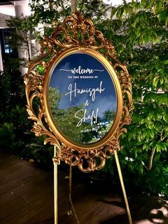 Welcome wedding Mirror Signage with vintage / victorian frame with wordings - rental or purchase
