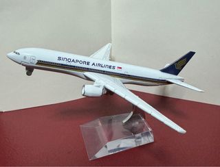 Singapore Airlines Plane Model