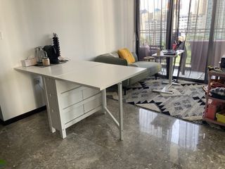 Ikea extendable table
