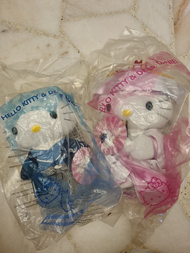 Hello Kitty mcdonalds brand new vintage collectible dolls (Category: Vintage Collectibles) located in Singapore. Submitted by myst (Listing ID 1327598606, Image 8). Description: hello kitty plushies $15 each, cheaper with multiple purchase space millennium china king and queen Chinese wedding Malay wedding Korean wedding romantic wedding Japanese wedding kimono hello kitty reversible hello kitty big Mac, mcchicken, dear Daniel mcflurry beach dear