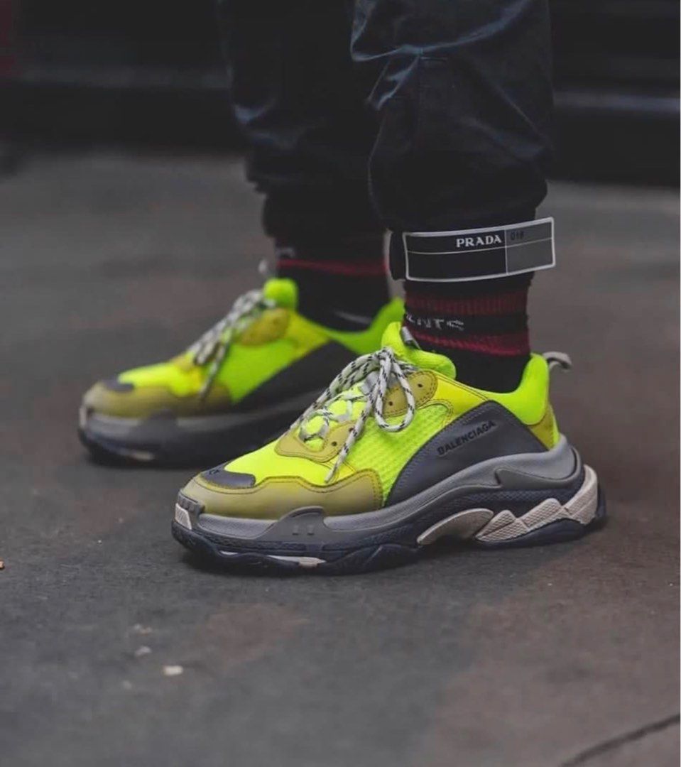 EU42 Balenciaga Triple S Neon (Category: Sneakers) located in Singapore. Submitted by hypeprn (Listing ID 1327967960, Image 2). Description: Full packaging from Browns 100% authentic, BNIB with receipt Retail: $1330 (selling at a lost) Colour: Neon / White Size: UK8 / US9 / EUR 42 💯Authentic, otherwise full refund 📩DM/chat to purchase, strictly no reservation and on first come first serve basis 💸 Item and deposit shall be forfeited if remainin