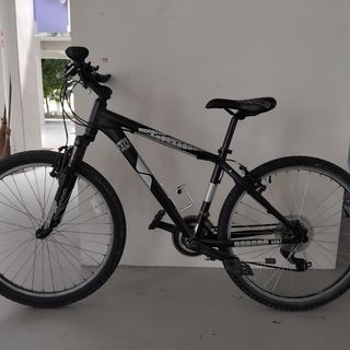 Mongoose hardtail mtb mountain bike bicycle