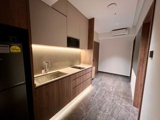 1 Bed 1 Bath Newly Renovated beside Fort Canning MRT