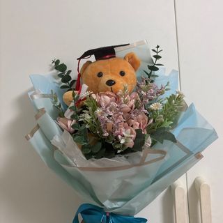 wts graduation plush bear bouquet