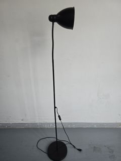 Black Wall Lamp - Modern Design