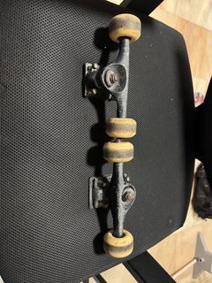Used Skateboard Trucks with Wheels
