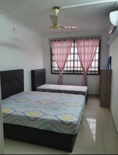 COMMON ROOM MALE SHARING