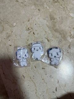 PLAVE X MEDIHEAL mmmm keyring mirror benefit