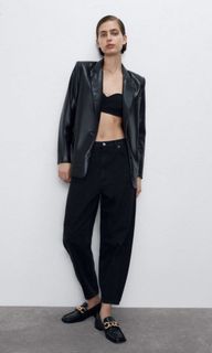 Zara Premium The Petit Jean in Black Barrel Jeans high waisted denim Levi’s & Other Stories