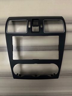 Subaru Forester Fascia