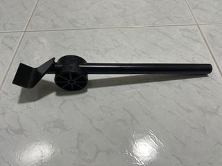 Furniture Lifting Crowbar