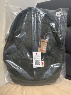 Fjallraven Skule 28 Backpack (Deep Forest)