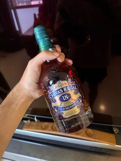 Chivas Regal 18 Year Old Gold Signature Blended Scotch Whisky
