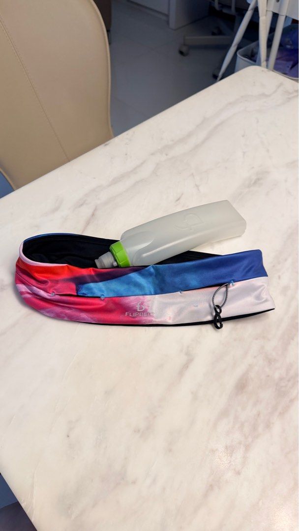 FlipBelt Running Belt with Water Bottle size M (Category: Other Sports Equipment and Supplies) located in Singapore. Submitted by vivianong (Listing ID 1403890151, Image 1). Description: .