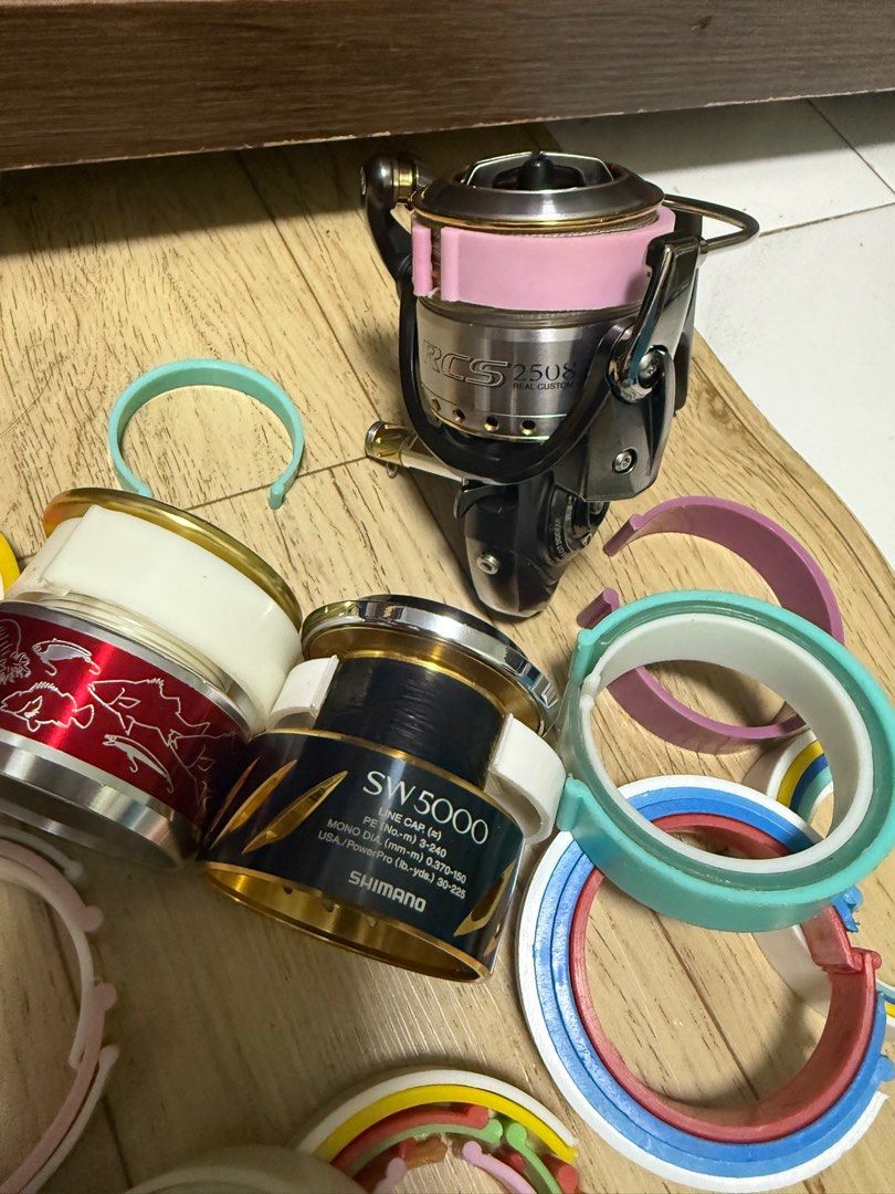 Fishing Reel Line Keeper (Category: Fishing) located in Singapore. Submitted by Muezzas (Listing ID 1401839156, Image 6). Description: Fishing Reel Line Keeper $1.50 each,if buy more can discount... Its a plastic, To keep line into Line Keeper at the side... Some Line Leader is to thick to keep so if have this can keep neatly of course.... For any of Spinning reel only... The reel is not for SALE.....👍🏼👍🏼👍🏼 Ripple Fisher,Yamaga Blanks,Fishm
