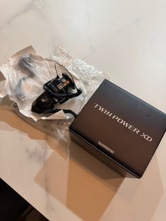 25 shimano twinpower XD 4000PG