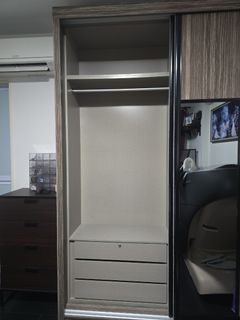 Wooden Sliding Door Wardrobe