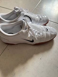 Nike Total 90