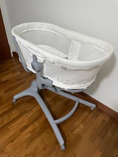 Chicco Baby Hug 5 in 1 with Air Mattress