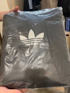Adidas blanket
