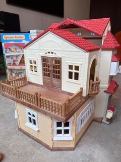 Sylvanian Families Red Roof Country Home