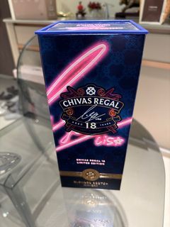 Chivas Regal 18 Years x Lisa Limited Edition (Blackpink)