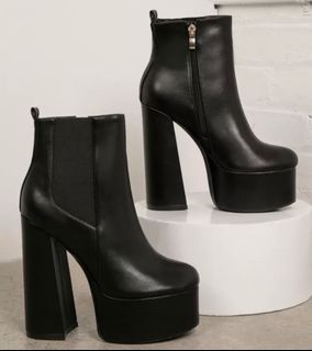 faux leather platform block heel concert shoe // kpop txt bts exo ive seventeen aespa lesserafim illit ateez zerobaseone enhypen cortis boynextdoor