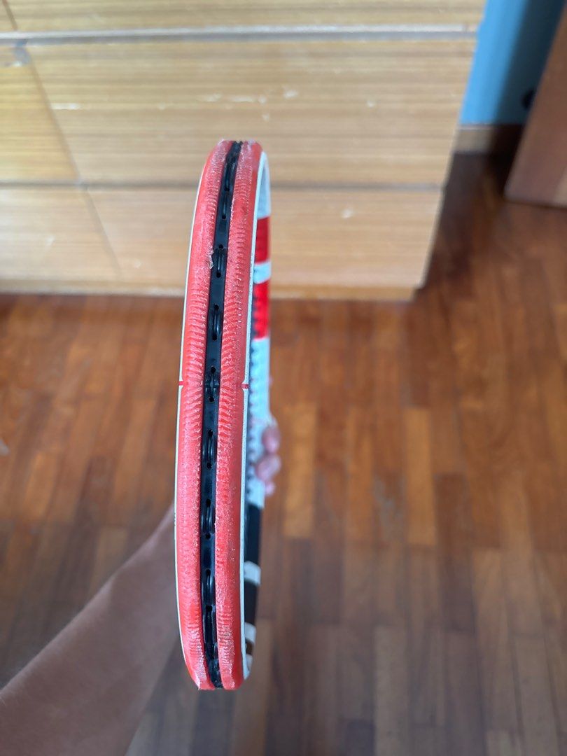 Babolat Pure Strike 98 L2 (Category: Racket & Ball Sports) located in Singapore. Submitted by ongchengleong (Listing ID 1410726665, Image 2). Description: 50lbs RPM blast tension 305g 98sq inch .