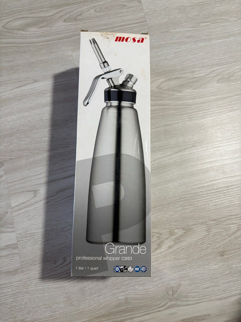 MOSA Professional Whipper Grande (Category: Cookware & Accessories) located in Singapore. Submitted by lastseawaves (Listing ID 1410981536, Image 1). Description: Brand new because never opened, still sealed. Collection only at 📍Admiralty. .