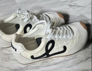 flow runner Sneakers Eur38  USA 7.5 cortez Asics Tiger Adidas Samba NIKE not LOEWE