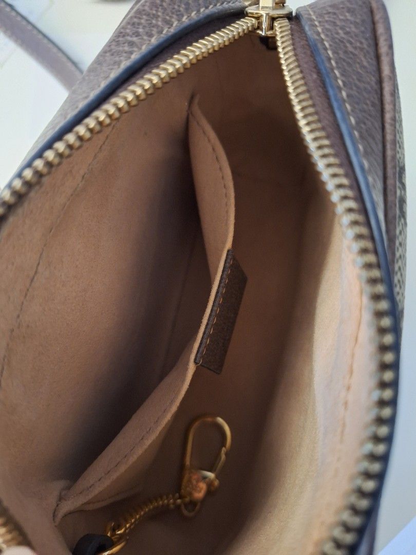 Gucci Ophidia GG Mini Bag (Category: Bags & Wallets) located in Singapore. Submitted by goodcollections (Listing ID 1412182722, Image 3). Description: - Authentic with receipt. - Gucci Ophidia GG Mini Bag - Iconic GG monogram canvas - Features green and red stripe - Includes original tags - Includes dust bag - Zip closure - Interior pocket - Perfect for everyday use Self-collection at Waterway Point or Punggol mrt preferably..