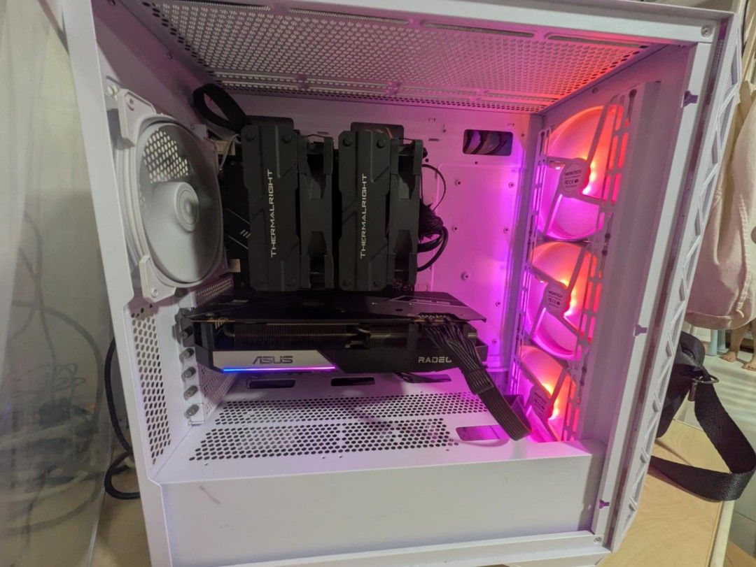 (July Must Go!!) Full set 1440P Gaming Desktop - Intel i5, Asus AMD Radeon RX 6750 XT 12 GB DDR6, 32 GB RAM, 1TB SSD, Wi-Fi+Bluetooth, 23" Monitor, Philips Bluetooth Speaker, Logitech Keyboard & Wireless Mouse (Category: Desktops) located in Singapore. Submitted by chriseasel (Listing ID 1408156323, Image 1). Description: i5-13500 + MSI B760-P WIFI DDR4 (comes with WiFi+Bluetooth), Windows 11 THERMALRIGHT PA120 32 GB KINGSTON FURY BEAST 3200Mhz (