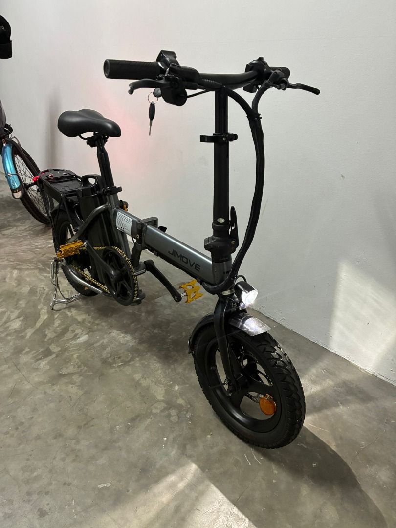 Refurbished JI-MOVE MC (PAB) LTA Approved E-Bike (Category: E-Scooters & E-Bikes) located in Singapore. Submitted by falconpev (Listing ID 1357003632, Image 1). Description: Full Price @ $699 * 6 months warranty * Fully Refurbished with new battery, new motor, new chain, new tires and new brakes * Test Ride available Chat us up for more or visit us at : 【Address】 2 Alexandra Road, Delta House, #02-11, Singapore 159919 【Opening Hours】 • Monday to 