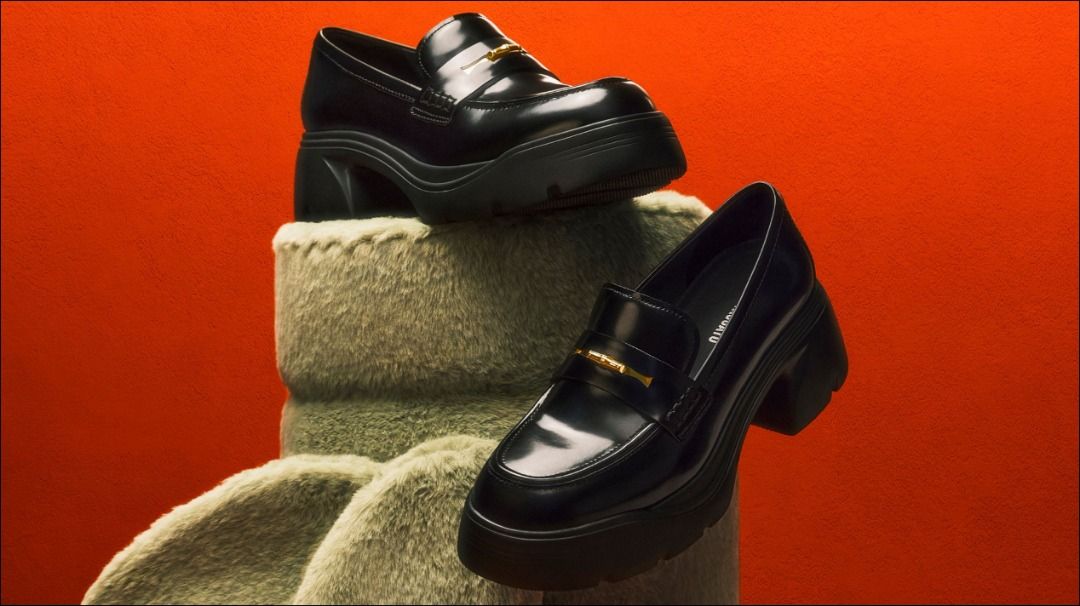 [BNIB] STACCATO Woman Loafers, Golden Bamboo Platform Calf Leather Loafers EZJ03 [Size : EU 36] (Category: Loafers) located in Singapore. Submitted by saynotofakes (Listing ID 1408450077, Image 10). Description: Heel height : 6cm Closing method : Slip-on Sole material : Rubber sole.