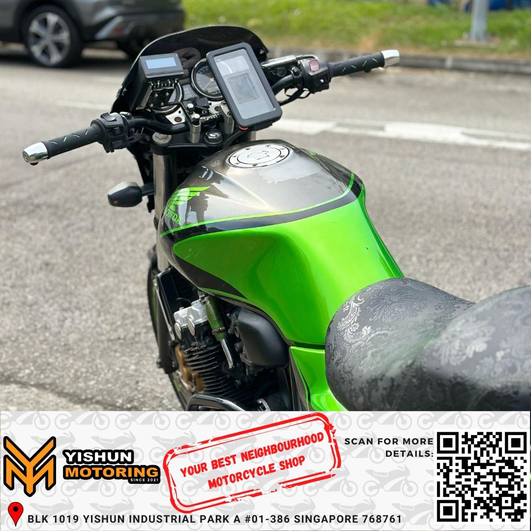 PRE OWNED HONDA CB400SF SPEC 3 ( USED UNIT HONDA CB400 SF SPEC 3 ) HONDA | CB400 | SUPER 4 | SUPER FOUR | VTEC | 2A ROAD BIKE | USED | 4 CYLINDER | YOSHIMURA | 400 CC (Category: Class 2A) located in Singapore. Submitted by yishunmotoring.sg (Listing ID 1352775118, Image 4). Description: Hey 👋 Our friends and neighbors, let us tell you one thing, YISHUN MOTORING also agreed that ”BOSS NOT AROUND!!! ANYHOW SELL!!! “🤣 So please grab it fast for th