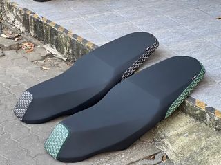 Yamaha Xmax racing seat. 2 step lowered. ‼️Instock‼️