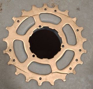 MT 21T sprocket.  Fits Shimano hubs