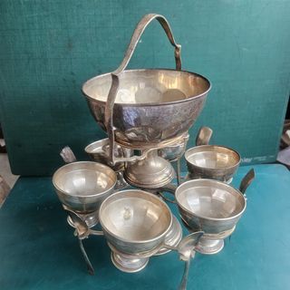 Vintage dessert set in white metal