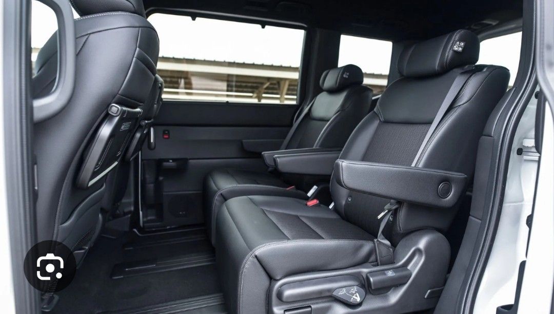 Airport Transfer (Category: Car Rental) located in Singapore. Submitted by tanciak (Listing ID 1352831590, Image 2). Description: Going for holiday and need to go to airport? Need transport from Airport back home? Vehicle is a 7 Seater Honda Spada Stepwagon . Departure - $45 ( $55 for Upper North & West Side) Arrival - $55 ( $65 for Upper North & West area ). Additional Stop - $10. Normal Point A to B - $40 Disposal ( Minimum 3 hrs ) - $40/hr Boo