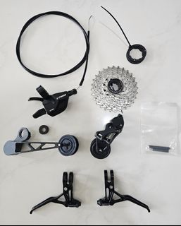 Lightweight Brake levers, Aceoffix derailleur, Ltwoo shifters,cassettes