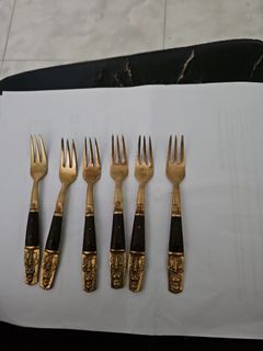 Cutlery fork