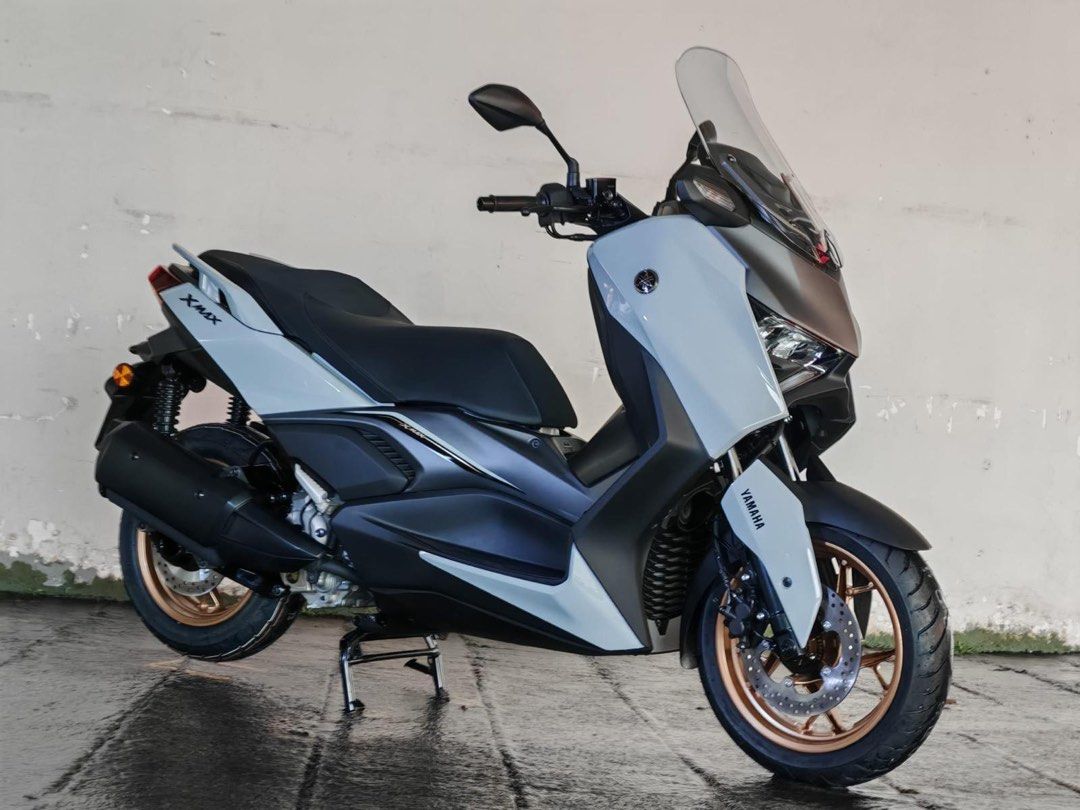 2026 YAMAHA XMAX 300 TECH MAX (NEW FACELIFT) (Category: Class 2A) located in Singapore. Submitted by creation.motorworld (Listing ID 1070544306, Image 2). Description: 🎖️YAMAHA SINGAPORE AUTHORISED AGENT🎖️ MODEL : YAMAHA XMAX 300 TECH MAX BIKE DETAILS : https://www.hlcorp.com.sg/motorcycles/products_overview.asp?cat=1&id=174 ✅ UP TO 3 YEARS WARRANTY ✅ 3 FREE SERVICING ✅ LIFETIME MANUFACTURER RECALL SUPPORT SERVICE ✅ 6 MONTHS ROAD TAX ✅ 4% INTER
