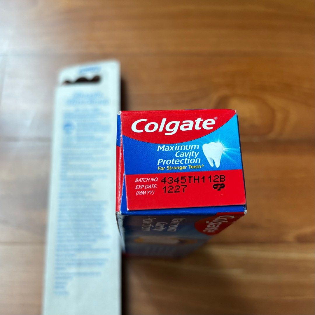 Oral-B Classic UltraClean Soft 40 Regular and Colgate 75g (Category: Oral Care) located in Singapore. Submitted by komorebixyz (Listing ID 1357051823, Image 3). Description: Brand new. $1.50 each: 1. Oral-B Classic UltraClean Soft 40 Regular Produced on 12-11-2023 2. Colgate Anticavity Toothpaste Calcium Boost with Flouride 75g Expires on 1227 Box is damaged Meet up at my place along Upper Thomson Road only. No trades, no negotiation..