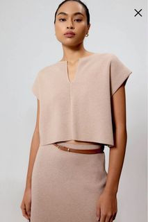 LB Esha Knit Crop Top
